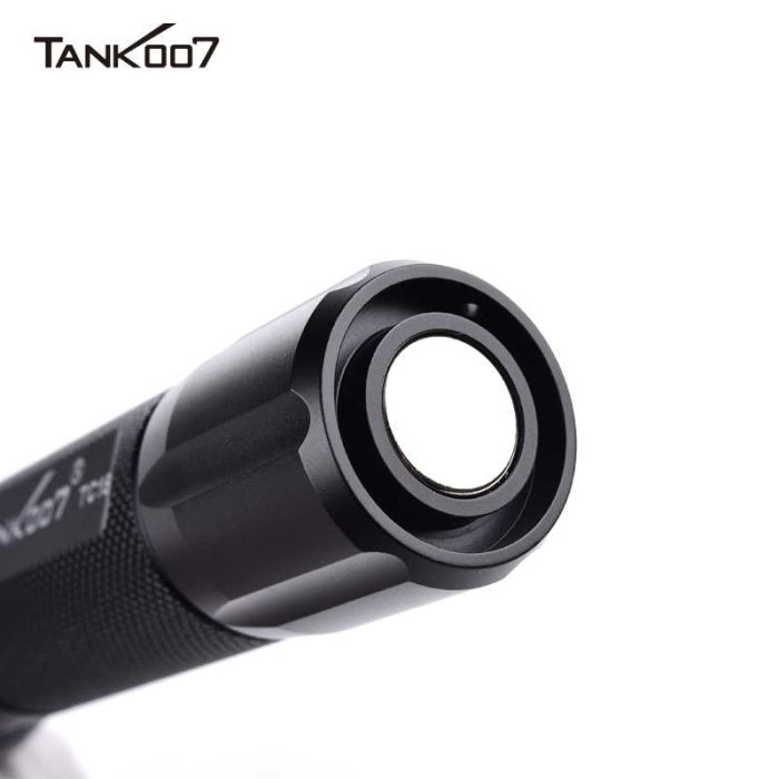 TC18 Zoom adjustable magnetic rechargeable led flashlight with power bank function - Image 3