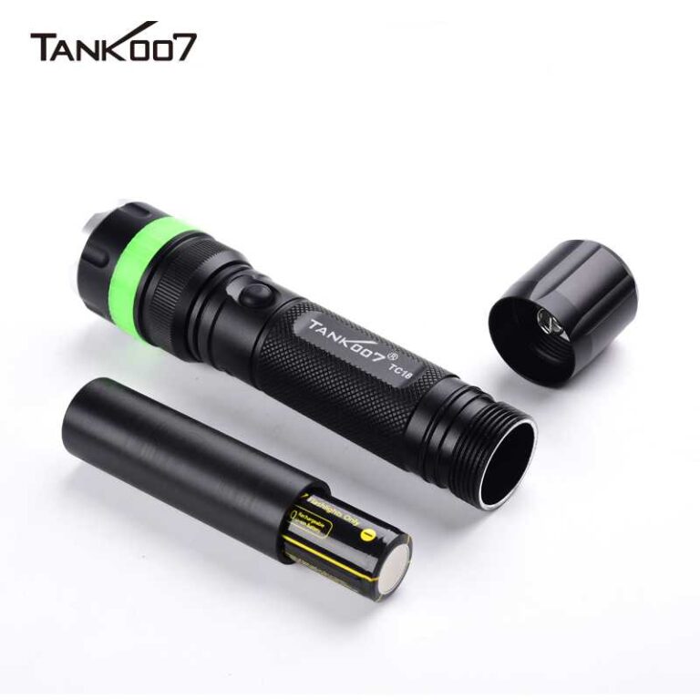 TC18 Zoom adjustable magnetic rechargeable led flashlight with power bank function - Image 7