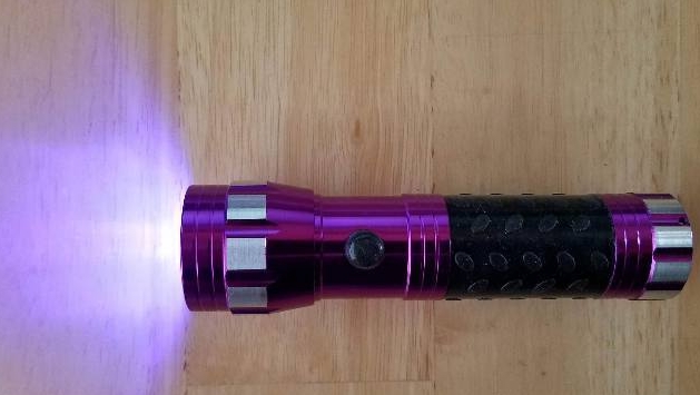 Tips for Finding UV Flashlights Locally