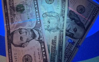 UV Light Detects Counterfeit Money